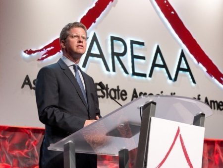 Realtor University to study homeownership among Asian immigrants