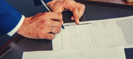 How to get resistant buyers to sign a buyer-broker agreement