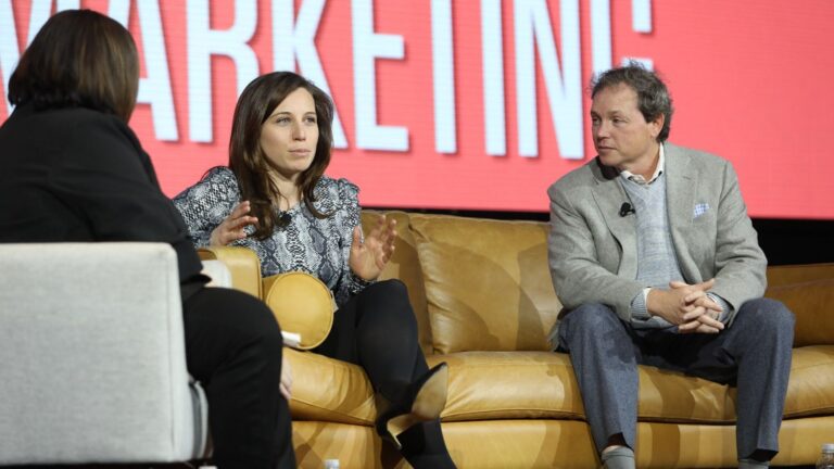 Hit replay! 6 marketers who are building communities and their brands