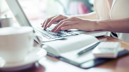 7 ways to market your new listing for FREE