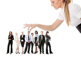 Report identifies and analyzes issues brokers face in recruiting agents