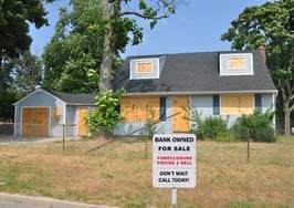 Short sales, REOs and foreclosure auctions accounted for nearly 1 in 5 January sales