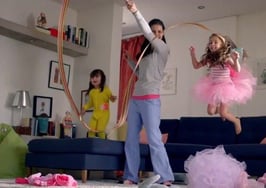 Mötley Crüe will hammer home Coldwell Banker's '#HomeRocks' hashtag on Grammys
