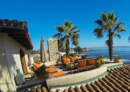 The legal way to fly drones: Learn to fly 'em yourself