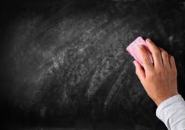 RealtyTrac purges property listings of sex offender, drug lab data