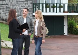 4 tips to set an asking price that's right for the current market