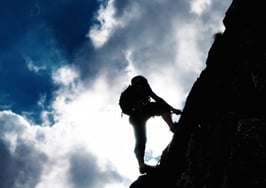 Pending home sales rise for 3rd straight month