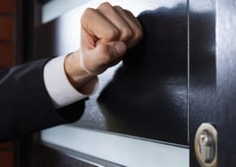 Realty startup Knock launches -- with seller guarantees