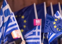 Financial meltdowns abroad push down US mortgage rates