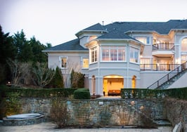 Luxury listing of the day: 8-bedroom estate outside Washington, DC