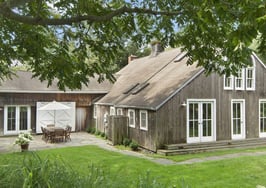 Luxury listing of the day: light-filled 1740s barn in Sagaponack, NY