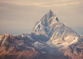 Gary Keller sings from the KW mountaintop