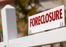 11 pros of buying a foreclosed home