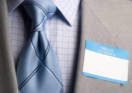 Should agents wear name tags?