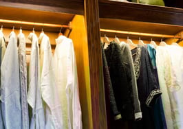 Make 2016 your best year ever by cleaning out your closet