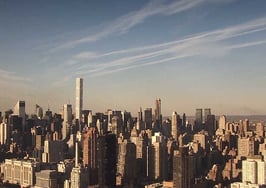 A wide-angle, long-distance view of 432 Park Avenue.