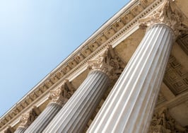 Courthouse pillars at an angle