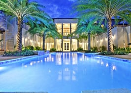 Luxury listing: tropical palace in Pinecrest
