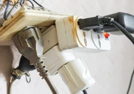 What online dating teaches agents about marketing a home