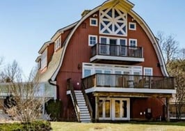 The barn that would make Old MacDonald jealous