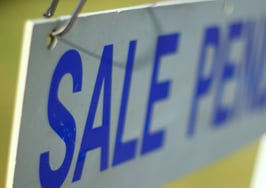 Pending home sales drop to lowest level since 2014