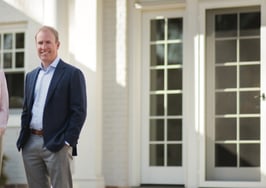 5 things this luxury real estate brochure gets right
