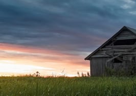 Farm house shack cabin
