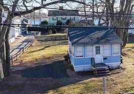 It's a 320-square-foot shack. And it's on the market for $2M