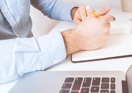 Use artificial intelligence to improve your lead conversion rate