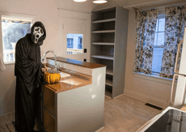 Just in time for Halloween, this horror-inspired listing is a 'Scream'