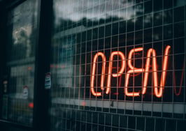 About half of US small businesses have not paid full April rent