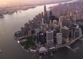 Broker confidence in New York City plummets to record low