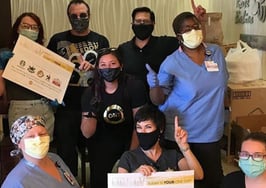 Realty One celebrates 15th anniversary by volunteering