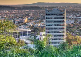 Person jumps from balcony while viewing high-end Hollywood condo