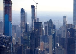 Manhattan real estate sales hit 14-year high