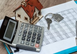 Property owners in 48% of US counties are at major default risk