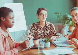 Pave their path to success! The value of mentoring young female professionals