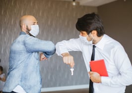 What COVID surge? Agents carry on as cases, vaccine mandates rise