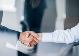 3 tips on how to find the right brokerage partner to house your growing team 