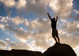 5 ways experienced brokers can help new agents gain confidence