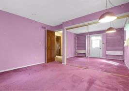 That '70s home: Colorful carpet lines every room of Ohio house