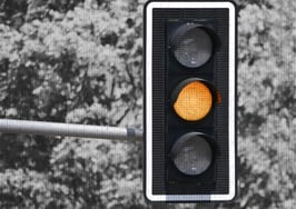 Disappointing economic news hampers early spring market