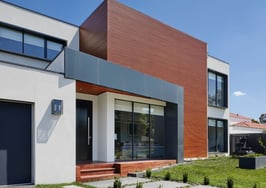 What does it mean when even the wealthiest step back from buying?