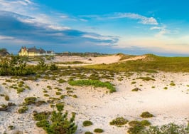 Surplus of Hamptons summer rentals is leading to price cuts