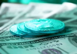 How much does a real estate agent make?
