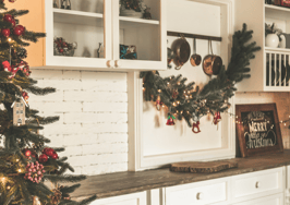 4 ways to help your listings embrace the holiday season