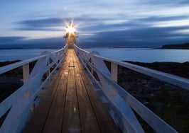 8 ways for agents to be the lighthouse in 2023
