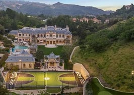 As locals balk, foreign buyers take renewed look at US homes