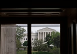 Clarence Thomas failed to report property deal with Texas developer