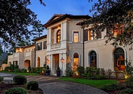 Best practices to showcase design and floor plans in luxury listings